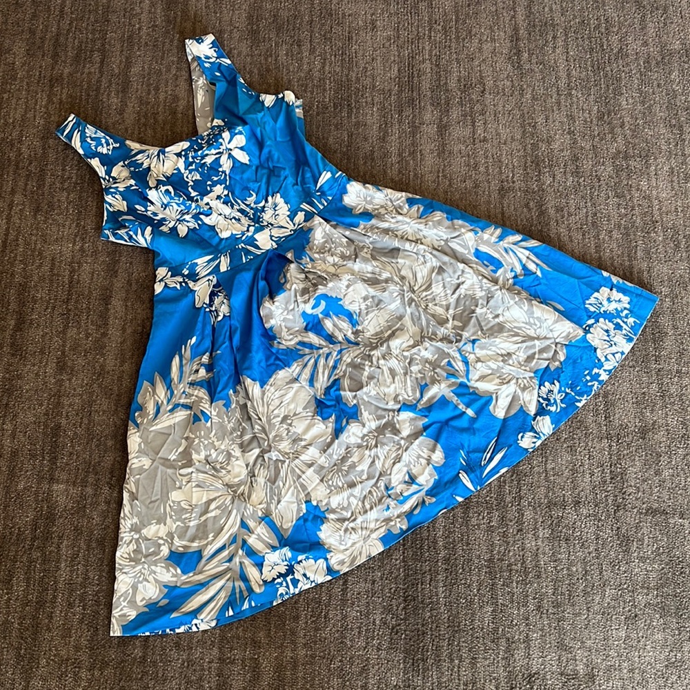 Donna Ricco Summer dress - Size 12